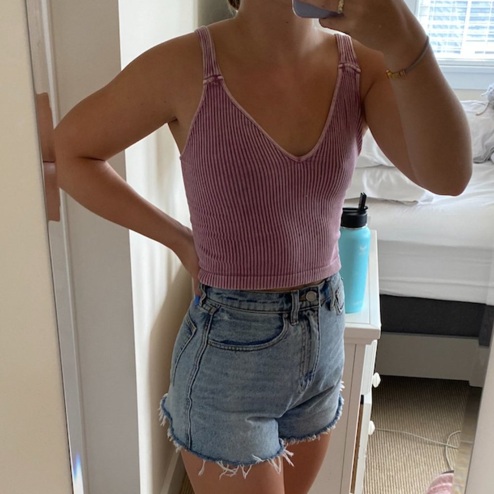 pink ribbed crop tank top